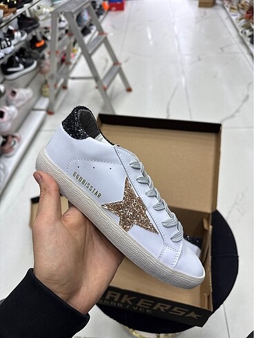 36 Beden Golden goose