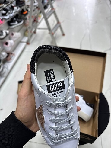 36 Beden beyaz Renk Golden goose