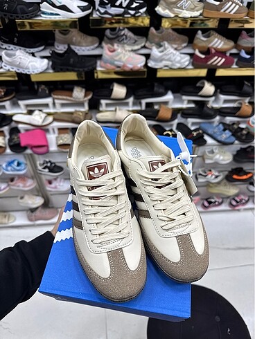 Adidas Şamba