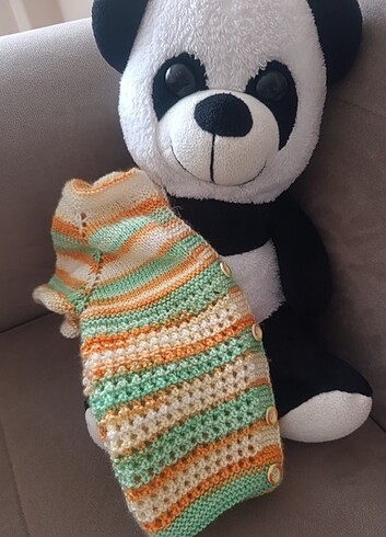 El Örgüsü Bebek Yeleği 
