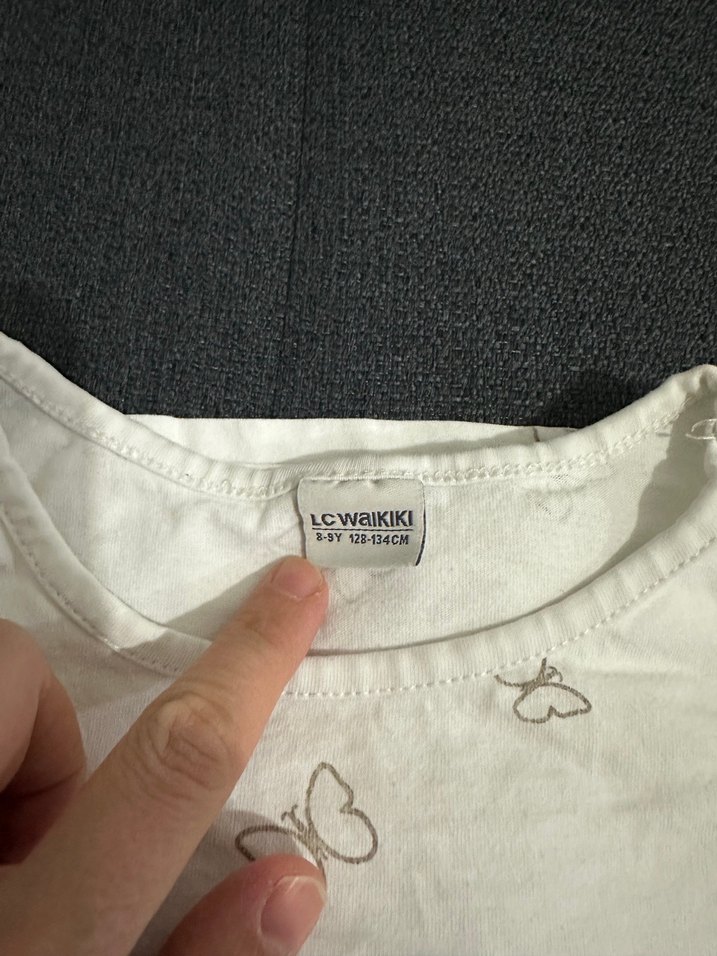 Kelebek Desenli Beyaz kız çocuk Tişörtü - Görsel 2