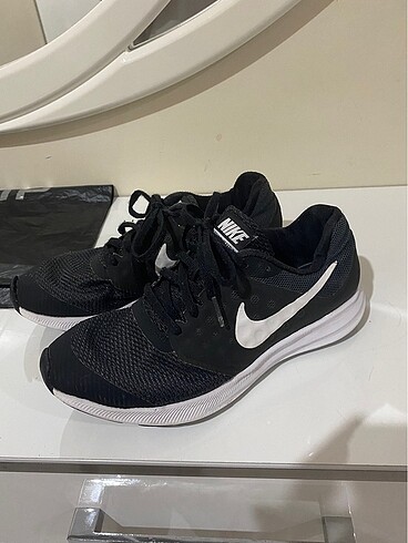 nike spor ayakkabı