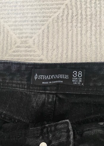 38 Beden gri Renk Stradivarius D94