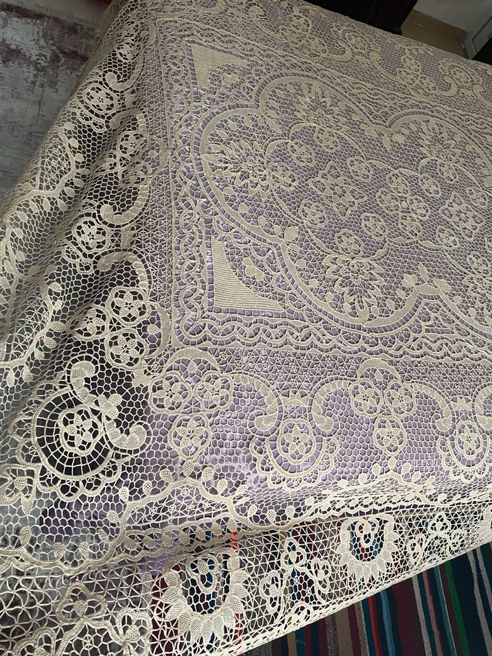 Bej  Nakışlı Yatak Örtüsü - Görsel 3