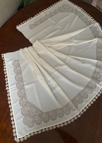 Dantel Detaylı Beyaz Kadın Fular - Görsel 3