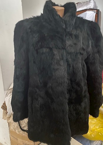 Siyah Kürk Detaylı Midi Boy Kadın Kaban - Görsel 4