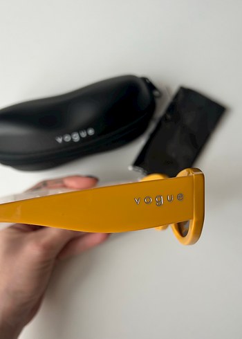 Vogue Eyewear Sarı Vogue Kadın Güneş Gözlüğü