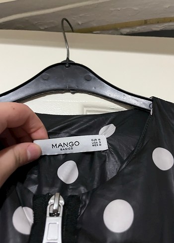 Düğmeli Siyah Puantiyeli Kadın Ceket - Görsel 5