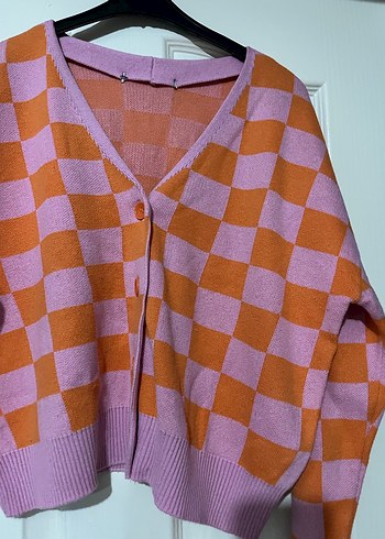 Pembe Turuncu Kareli Kadın Hırka - Görsel 3