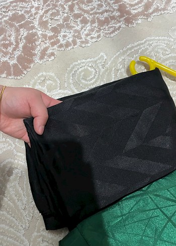 Kadın Yeşil ve Siyah şal - Görsel 4