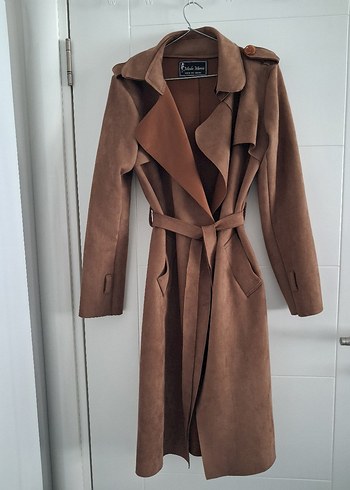 Zara Bej Süet Uzun Kuşaklı Kadın Trençkot