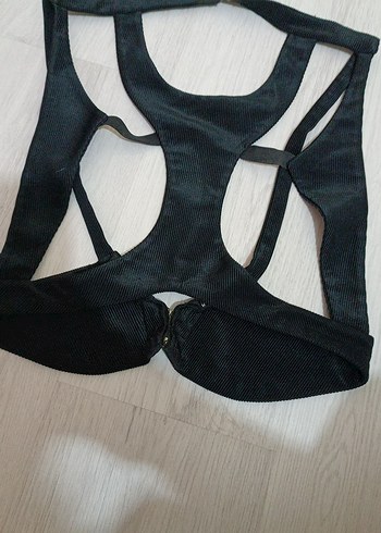 Siyah Gotik Mini Halter Yaka Strappy Büstiyer - Görsel 3