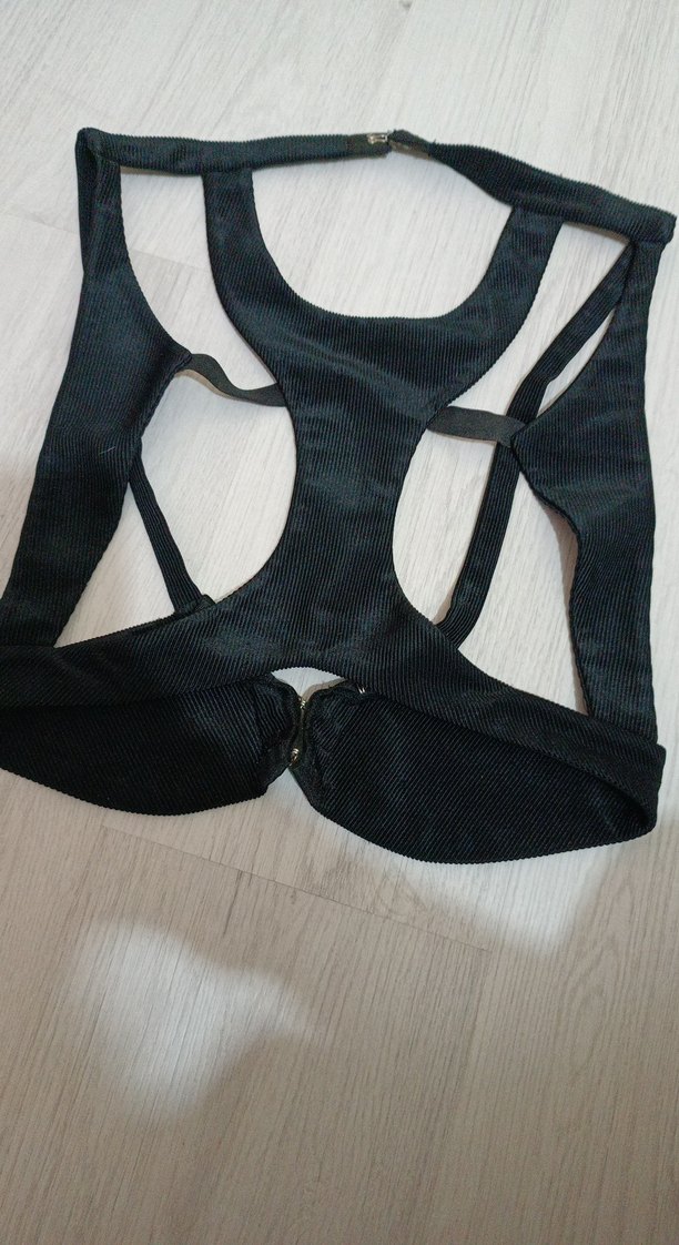 Siyah Gotik Mini Halter Yaka Strappy Büstiyer - Görsel 3