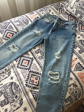 Momjeans