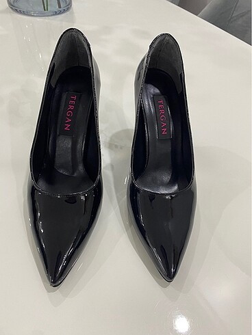 Siyah stiletto