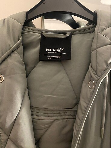 Pull and Bear PULL&BEARDAN MONT