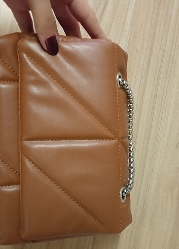 Diğer Pullandbear muadili çanta
