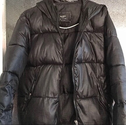 BERSHKA MONT