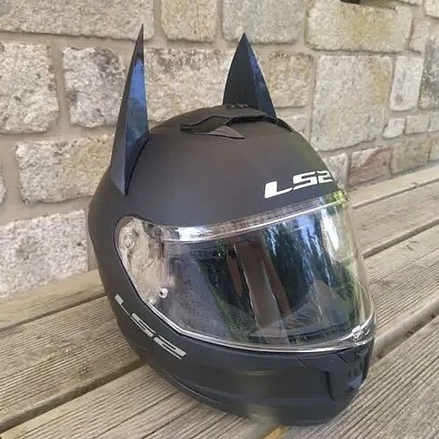 Batman Kask Kulağı