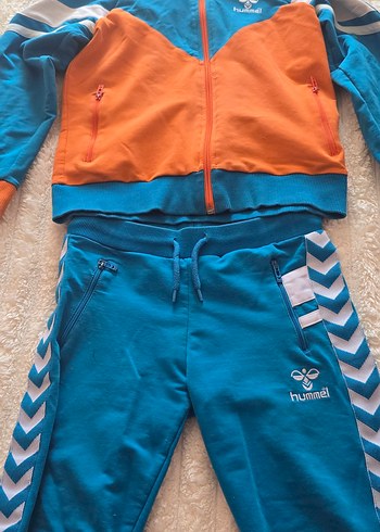 Hummel Erkek Çocuk Kapüşonlu Fermuarlı Eşofman Takımı - Görsel 7