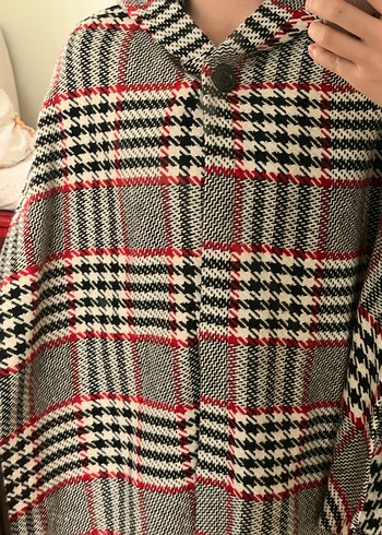 Düğmeli Ekose Desenli Gri Kadın Panço - Görsel 4