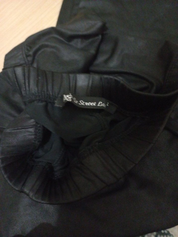 Siyah parlak tayt - Görsel 3