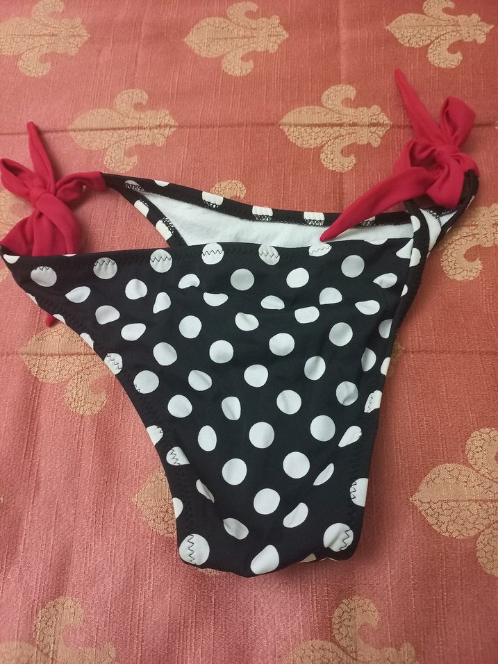 Kırmızı Fiyonklu Puantiyeli Bikini Altı - Görsel 4