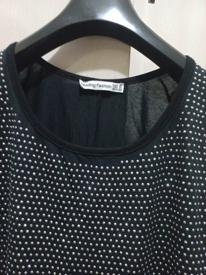 Siyah Pul zımbalı Kolsuz bluz - Görsel 3