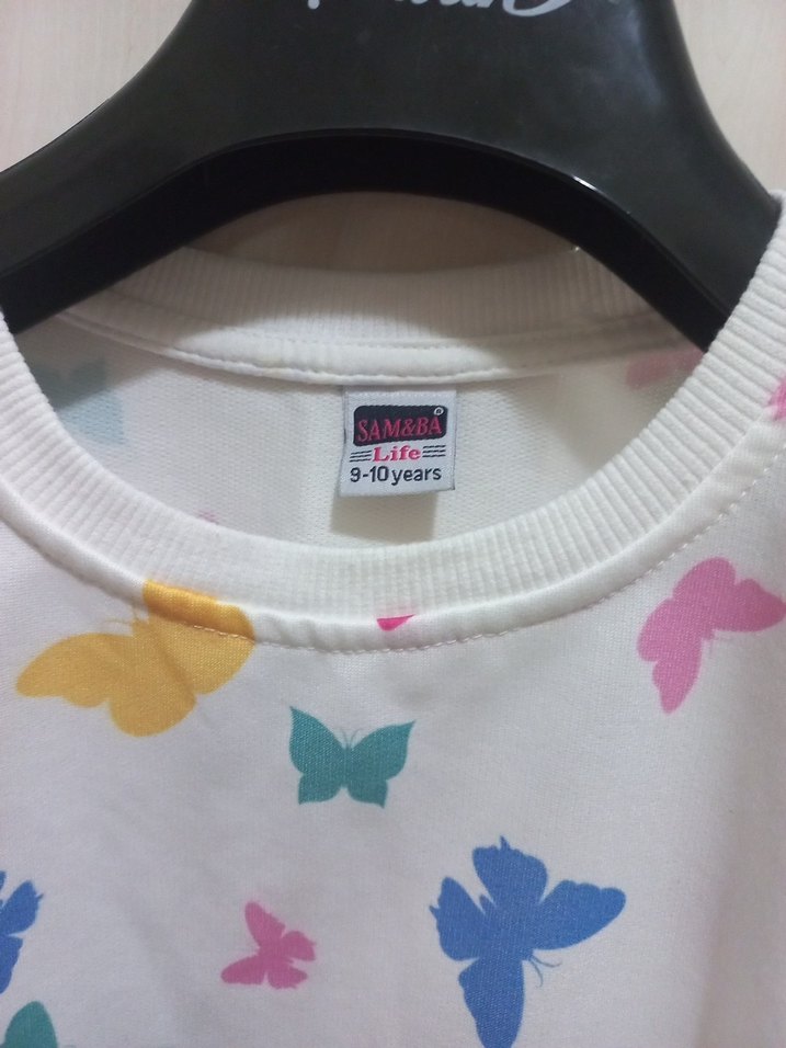 Kız Çocuk Beyaz Kelebek Desenli Sweatshirt - Görsel 3