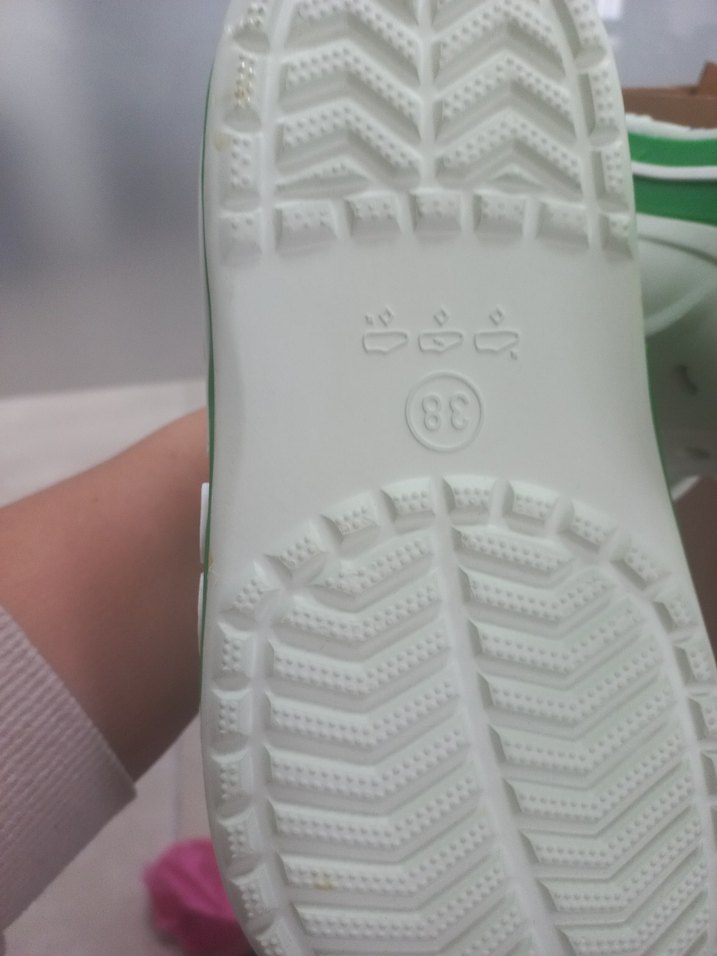 Crocs Beyaz Renkli Kadın Terlik - Görsel 5