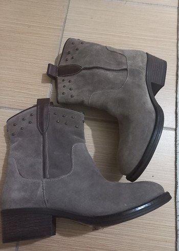 Beta Marka Hakiki Suet Bilek Bot