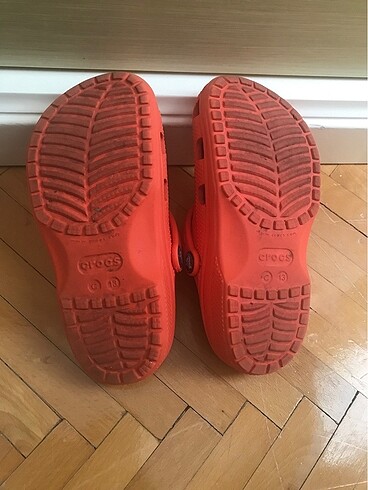 30 Beden turuncu Renk Crocs Terlik 30-31 Numara
