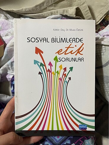 Sosyal bilimlerde etik sorunlar