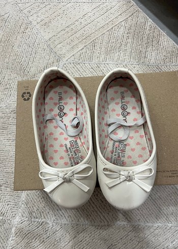 Kız Çocuk Beyaz Fiyonklu Babet - Görsel 2