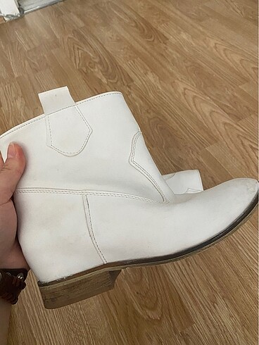 Zara Gizli topuk bot
