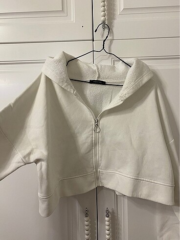 Beyaz Trendyol Hırka Crop