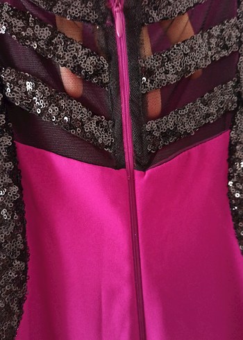 Pullu Detaylı Uzun Pembe Abiye Elbise - Görsel 4