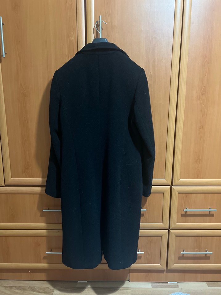 Siyah Uzun Kaban - Görsel 3