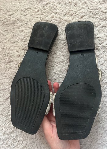 Gri Taşlı Kadın Zara Terlik - Görsel 5