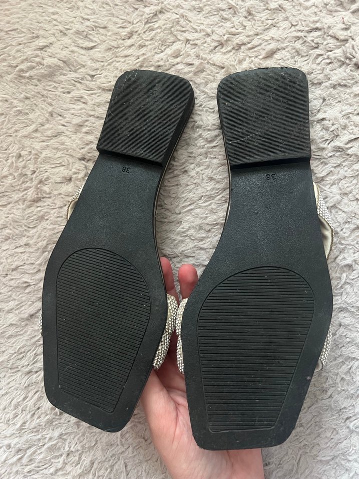 Gri Taşlı Kadın Zara Terlik - Görsel 5