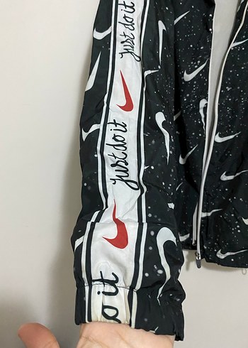 Nike yağmurluk - Görsel 2