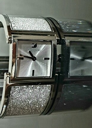 swarovski saat