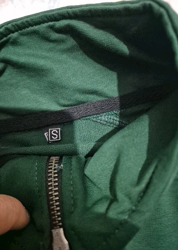 Yeşil Fermuarlı Yarım Boğazlı Erkek Tişört - Görsel 3