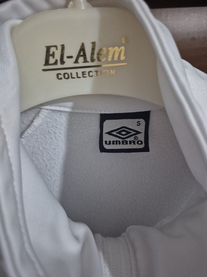 Beyaz Uzun Kollu Fermuarlı Kadın Eşofman Üstü - Görsel 4