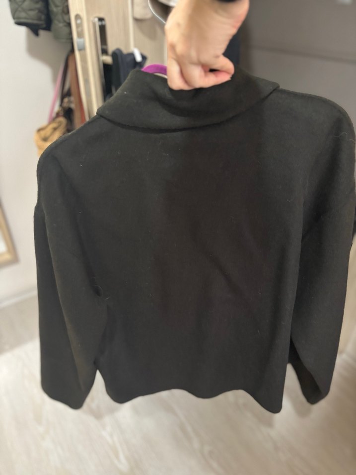 Düğmeli Siyah Midi Kadın Yün Ceket - Görsel 3