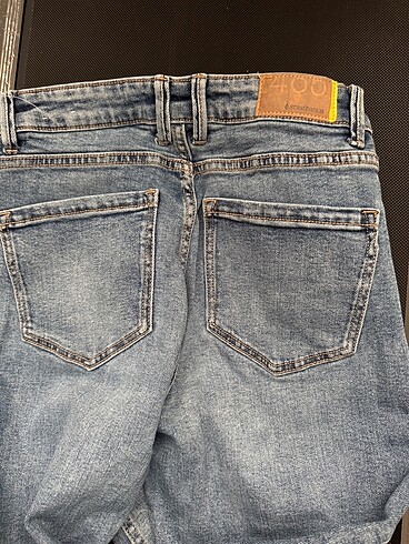 m Beden Stradivarius jean
