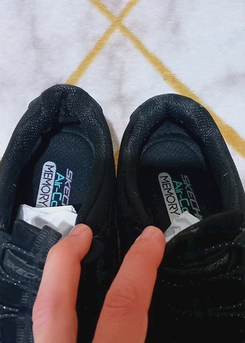 38,5 Beden siyah Renk Orijinal Skechers no 38,5 Gratis waterproof