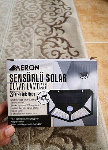 Duvar lambası sensörlü solar