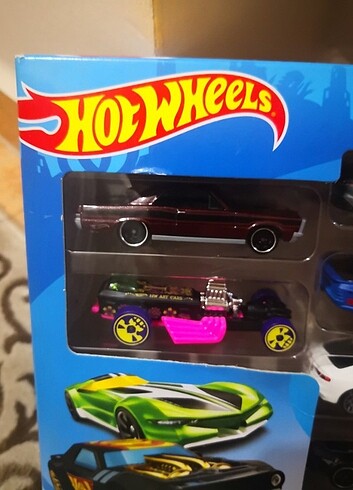 Beden Hotwheels 9'lu araba