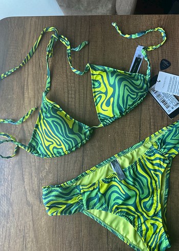 40 Beden Yeşil Zebra Desenli Mini Bikini Takımı